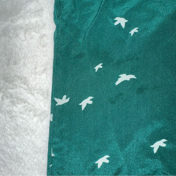 Amour Vert 100% Silk Tie Front Blouse Green White Doves Birds Short Sleeve Large - Picture 5 of 7